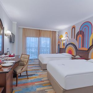 Deluxe Double or Twin Room City View